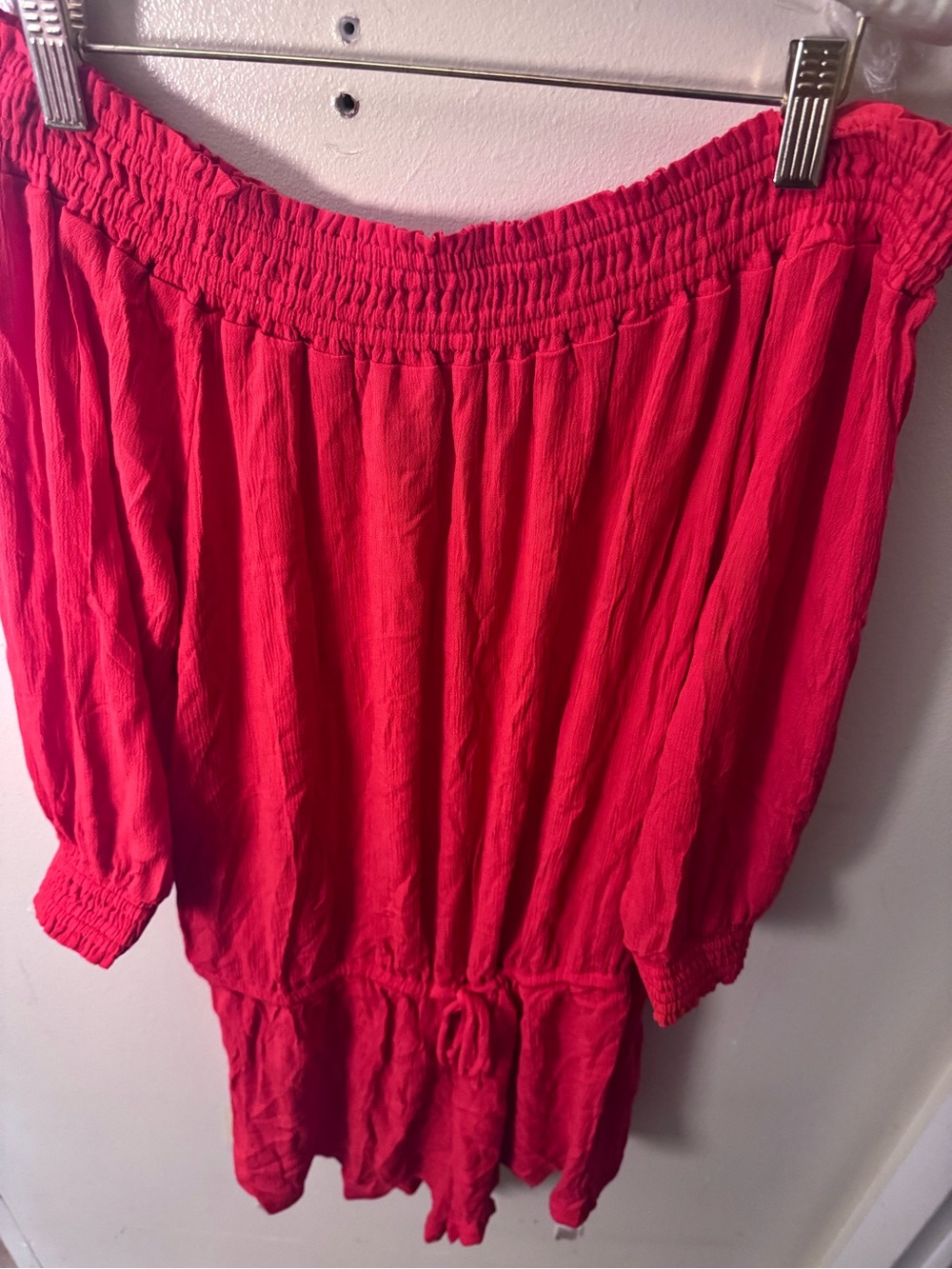 Raisins Red Off-Shoulder Elastic Waist Romper size XL